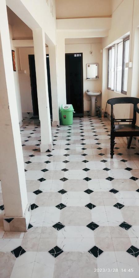 Bhuban Heritage Inn Puri Kültér fotó
