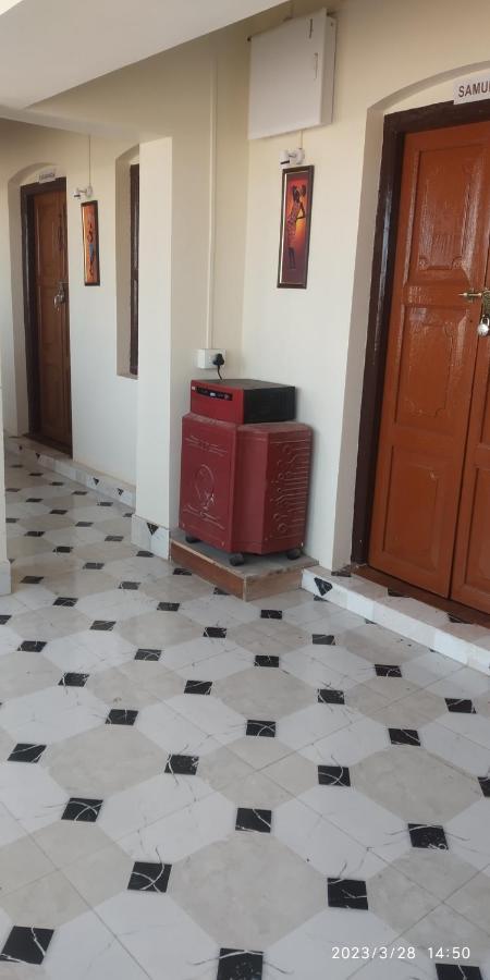Bhuban Heritage Inn Puri Kültér fotó